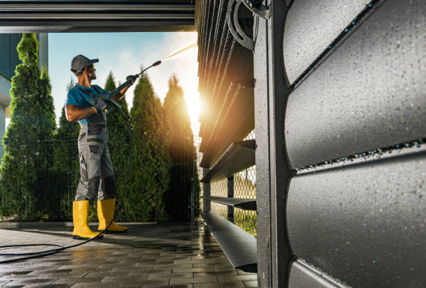 Why Choose Our Certified Pressure Washing Experts for Your Project Needs in Clayton, IN?